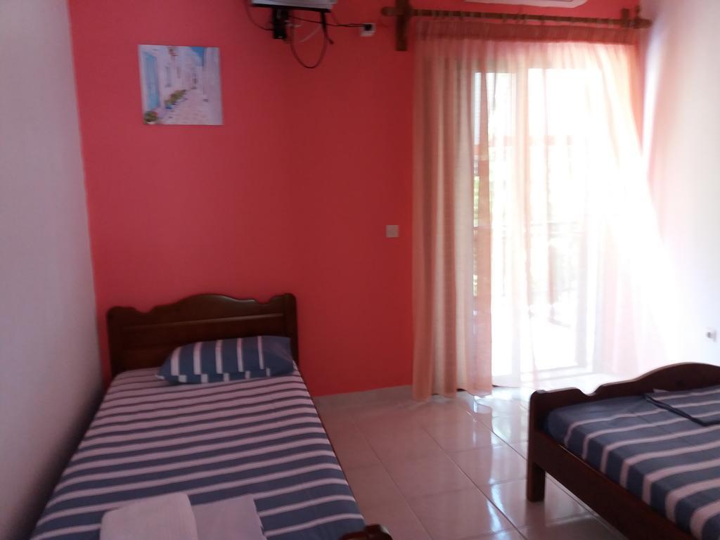 Georgoulas Apartments Paralia Skotinas Exterior foto